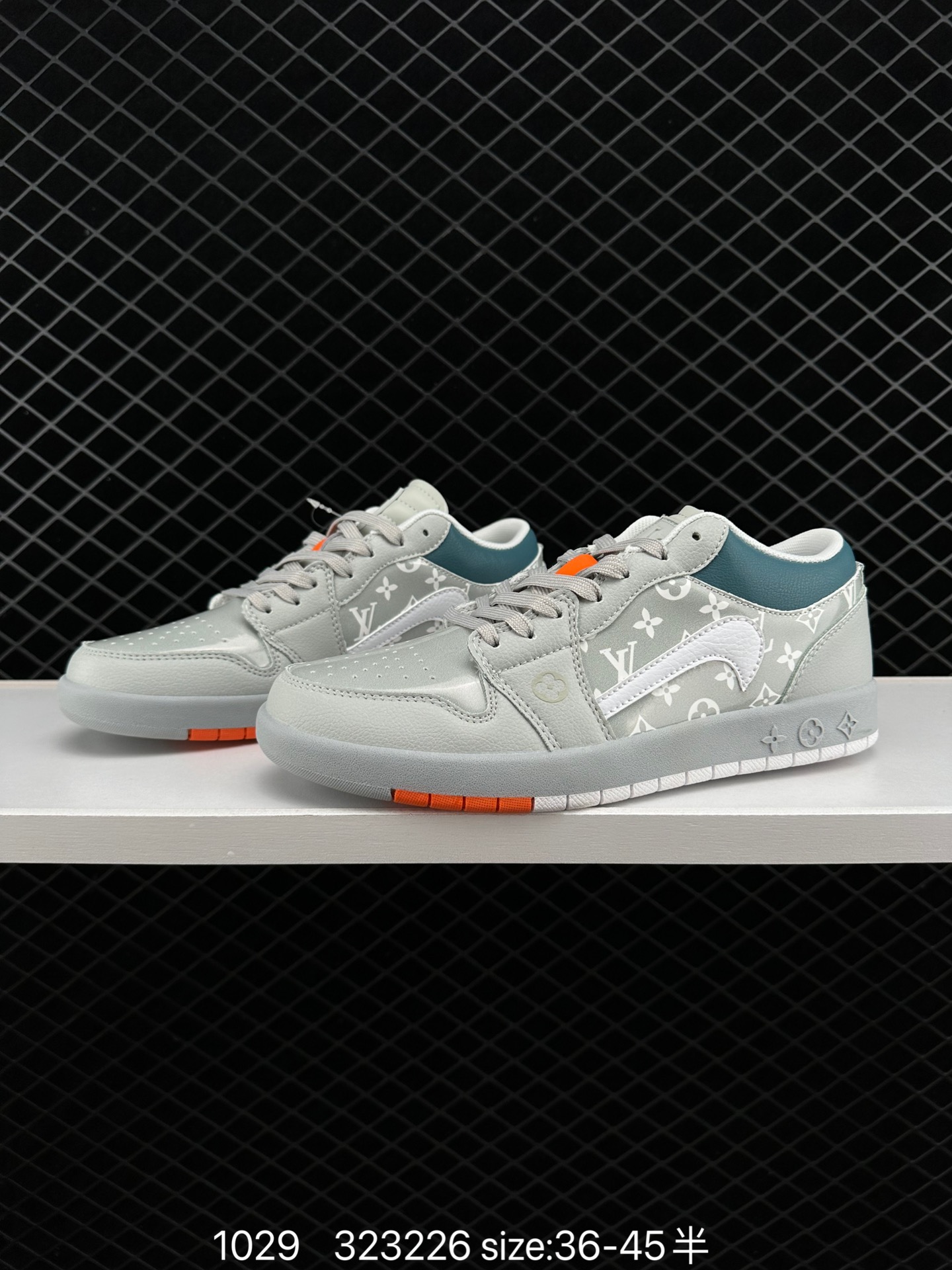 Nike Air Jordan 1 Retro High OG”Black/White“